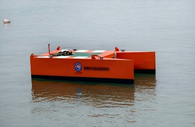 自航收油（化）机